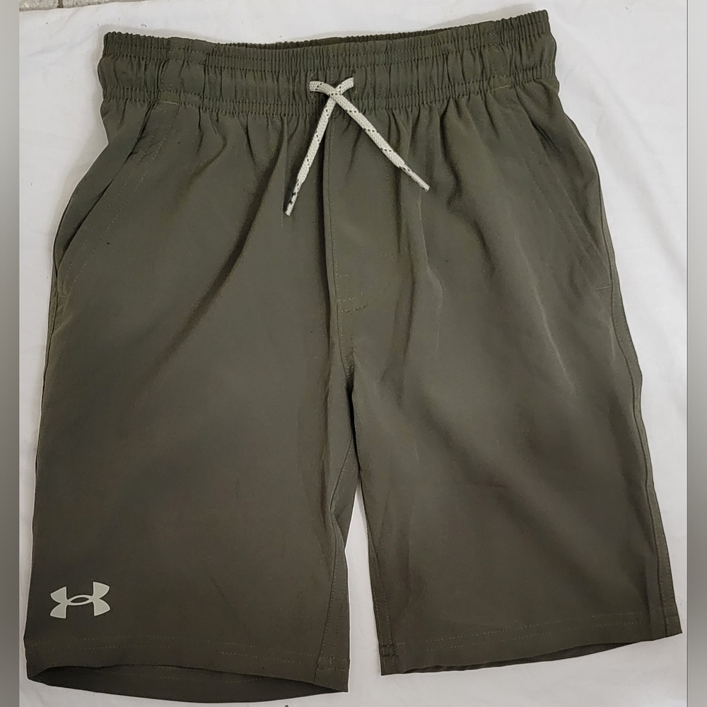 Under Armour Boys Dark Green Athletic Shorts
